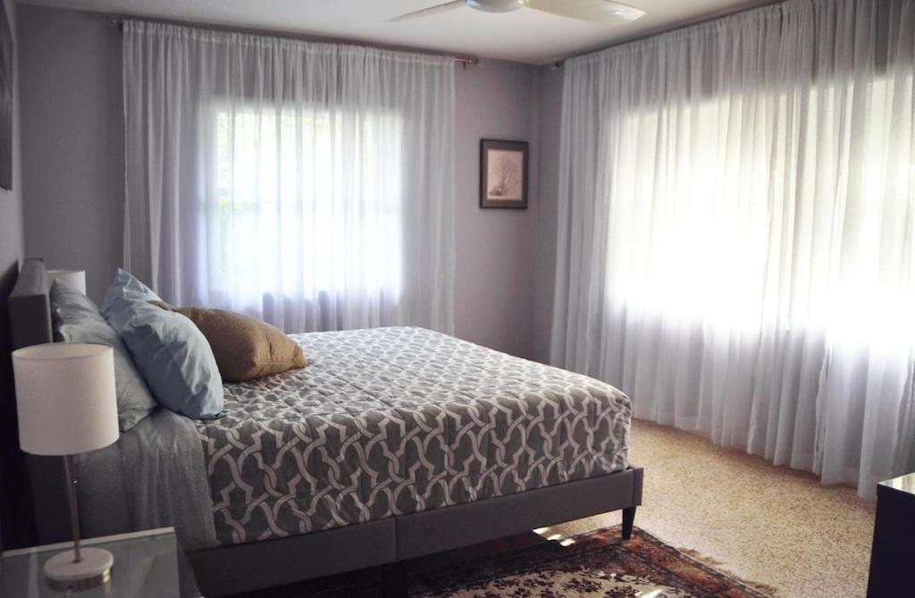 Clematis House Near Arlington Park With Heated Pool Villa Сарасота Екстериор снимка